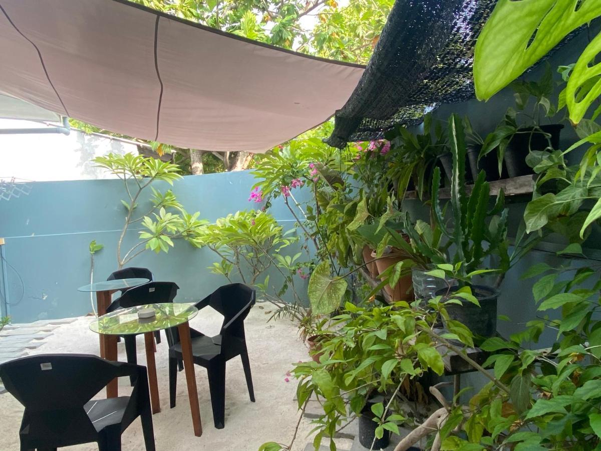Kirulhiya Maldives Hotel Omadhoo Екстериор снимка