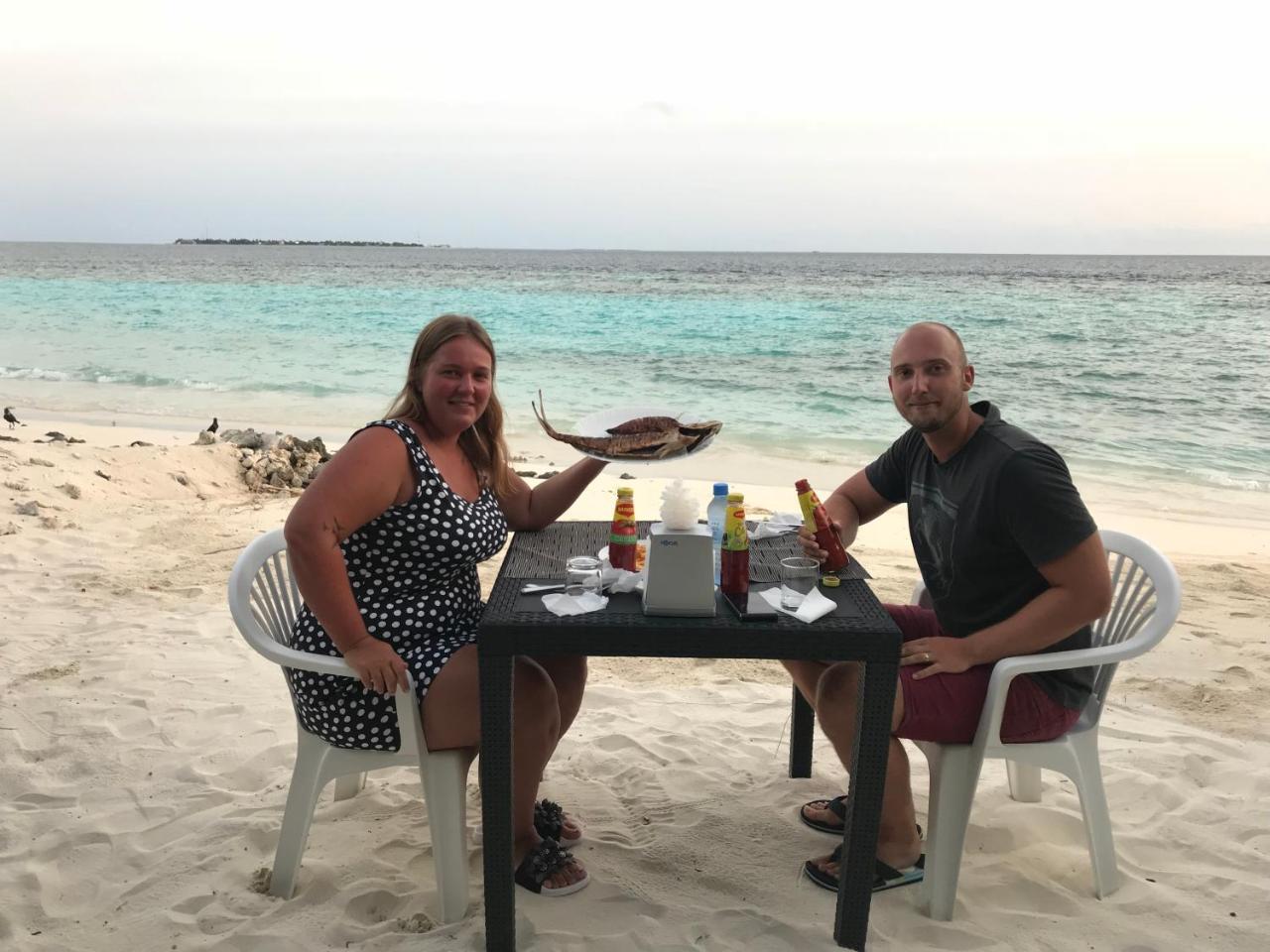 Kirulhiya Maldives Hotel Omadhoo Екстериор снимка