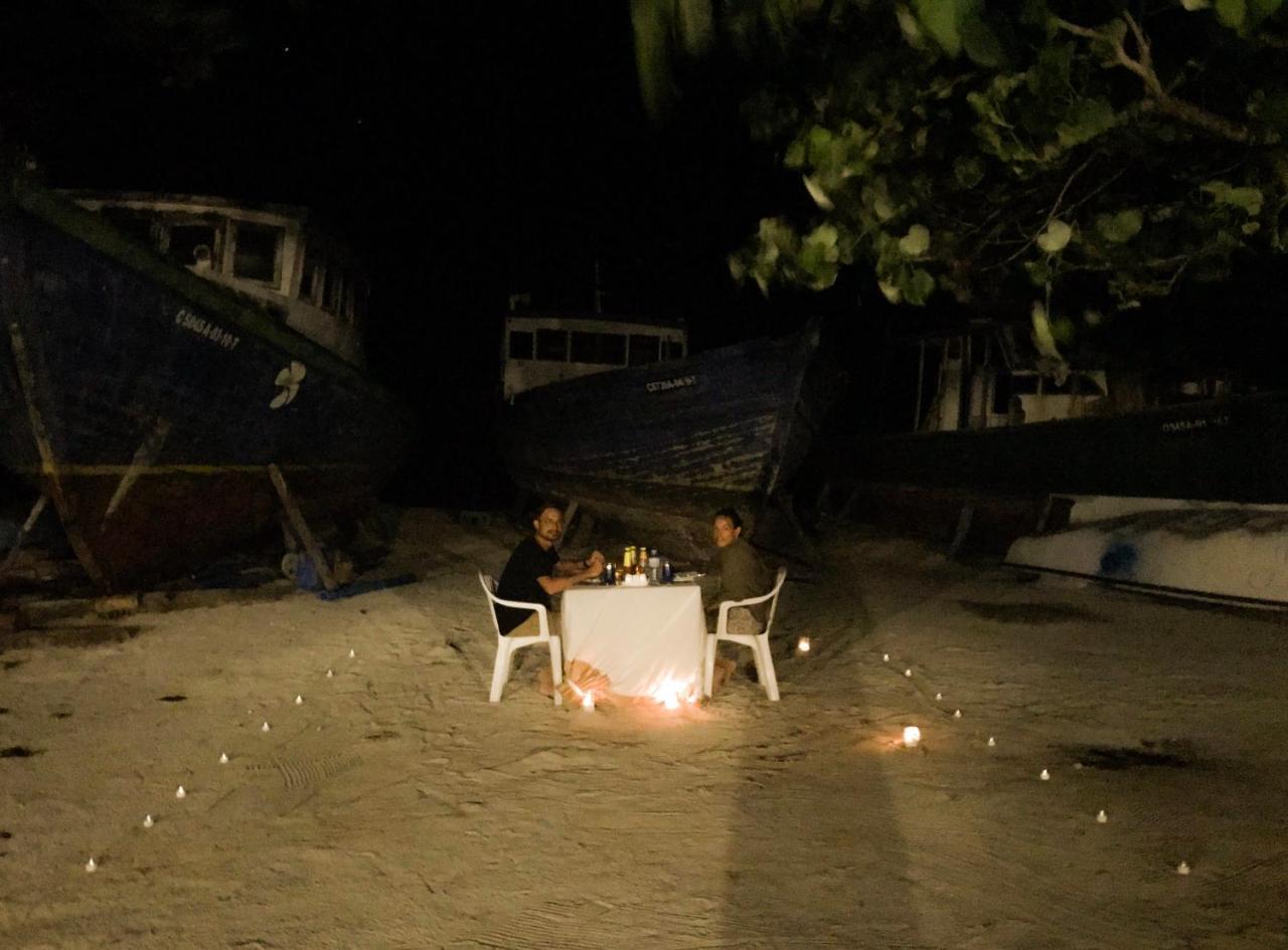 Kirulhiya Maldives Hotel Omadhoo Екстериор снимка