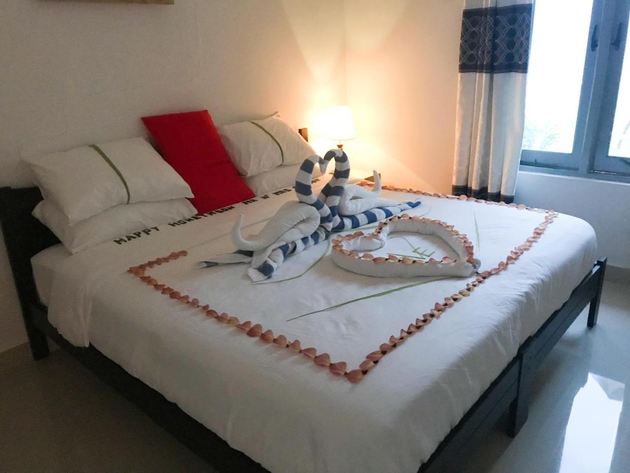 Kirulhiya Maldives Hotel Omadhoo Екстериор снимка